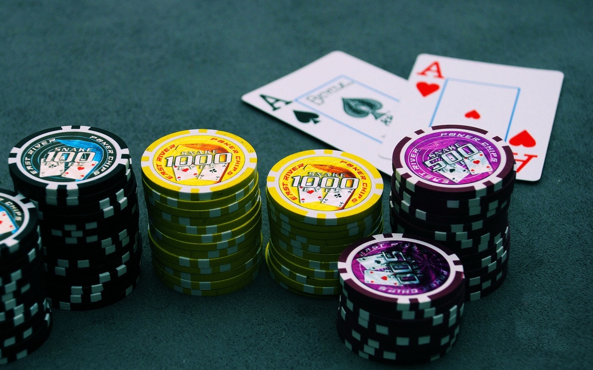 247 Blackjack کھلاڑیوں کے لیے لائیو کیسینو سیکشن